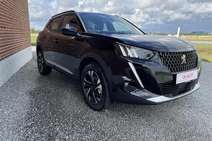 Sort Peugeot 2008 fra 2021