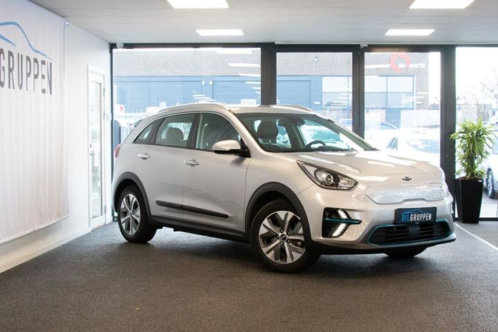 Grå Kia e-Niro fra 2020