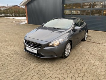 Volvo V40 D4 ECO Kinetic (Årgang 04/2014 - 04/2015)