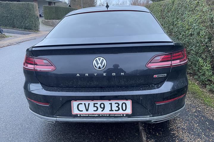 Sort VW Arteon fra 2018