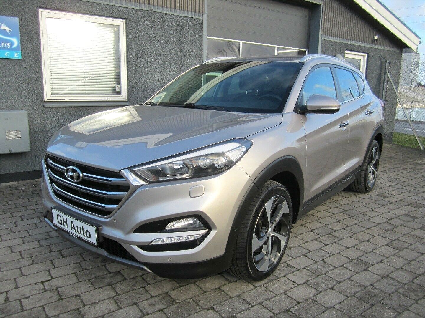Guide til Hyundai Tucson 1.6 Turbo Premium AWD (Årgang 07/2015 - 07/2018)