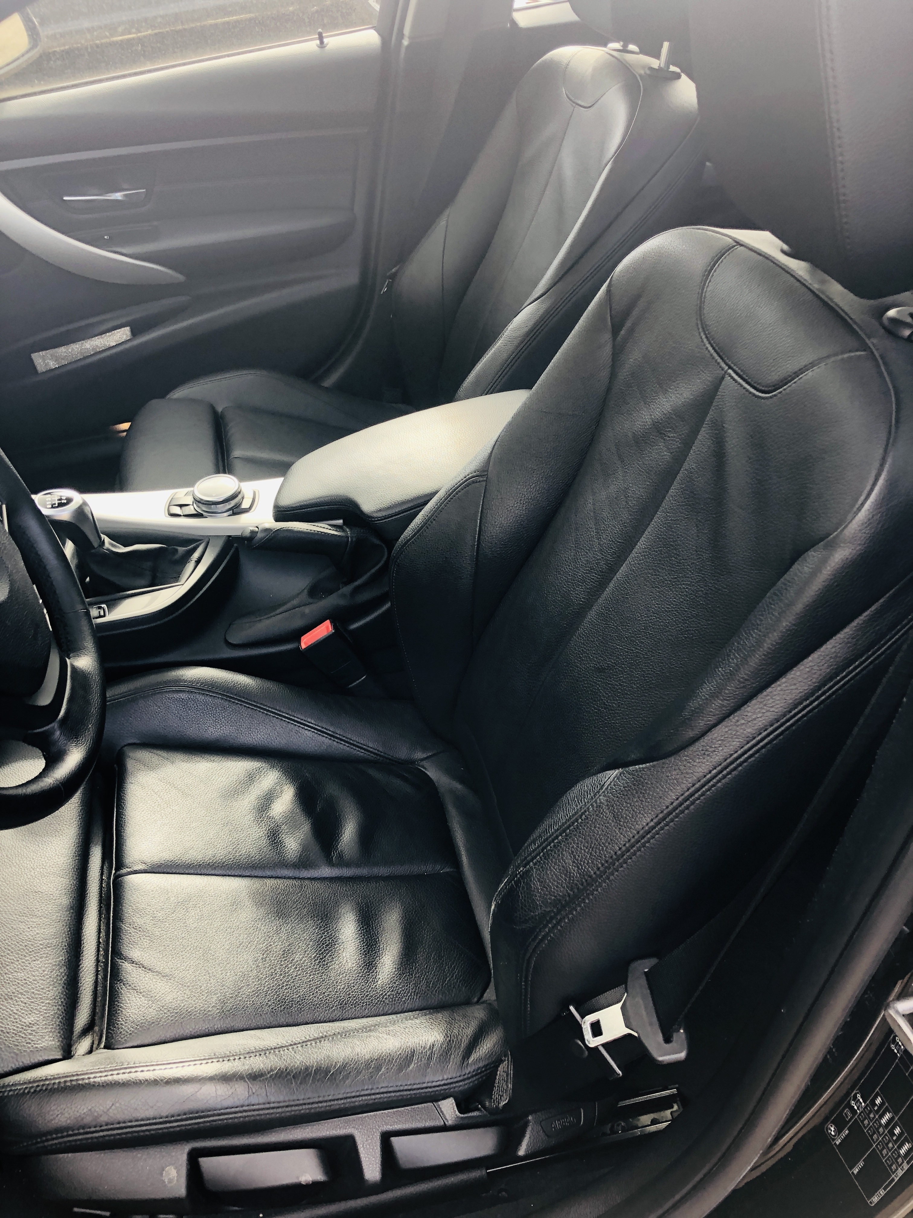 Sort BMW 320td fra 2013