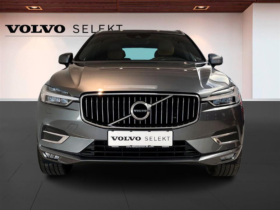 Grå Volvo XC60 fra 2018