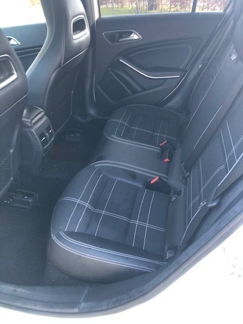 Hvid Mercedes A200 d fra 2016