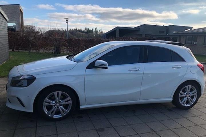 Hvid Mercedes A200 d fra 2016
