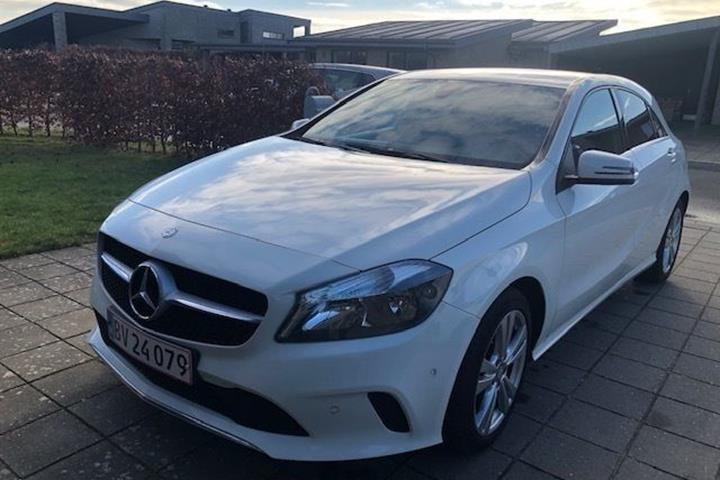 Hvid Mercedes A200 d fra 2016