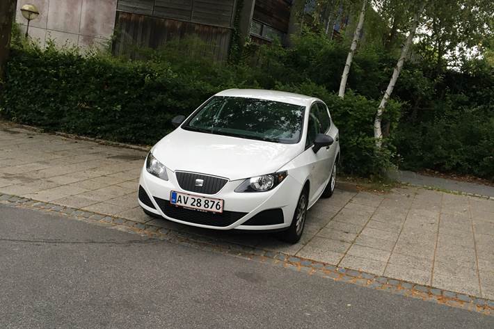 Hvid Seat Ibiza fra 2011