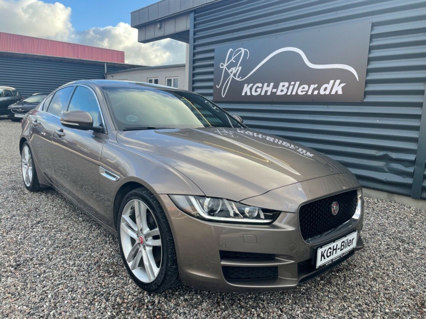 Jaguar XE E-Performance Pure (Årgang 06/2015 - 10/2017)