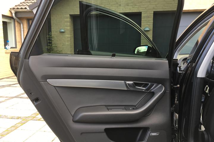 Sort Audi A6 fra 2005