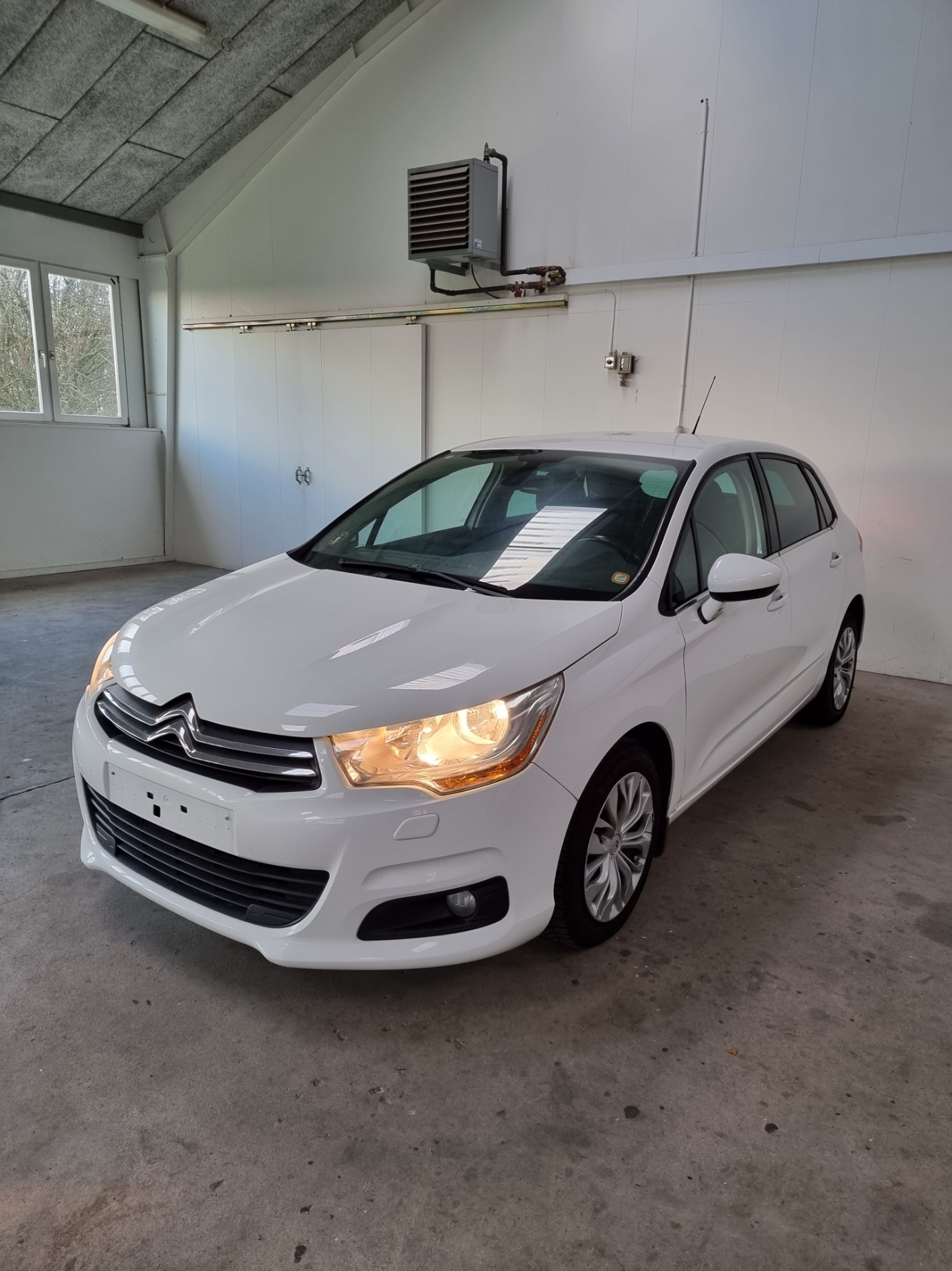 Hvid Citroën C4 fra 2012