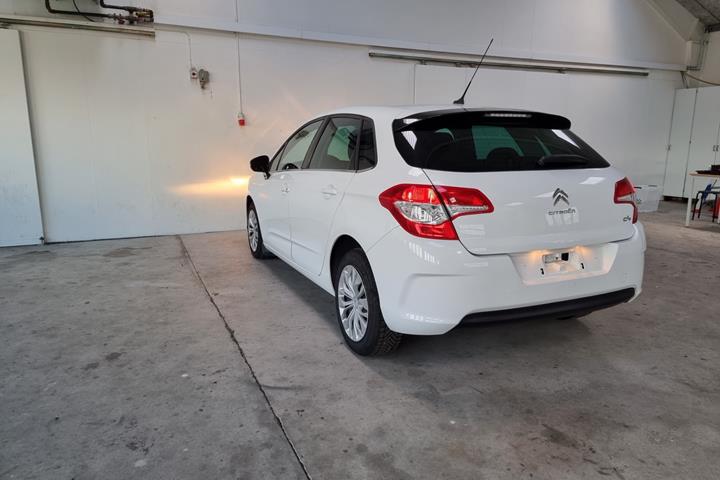 Hvid Citroën C4 fra 2012