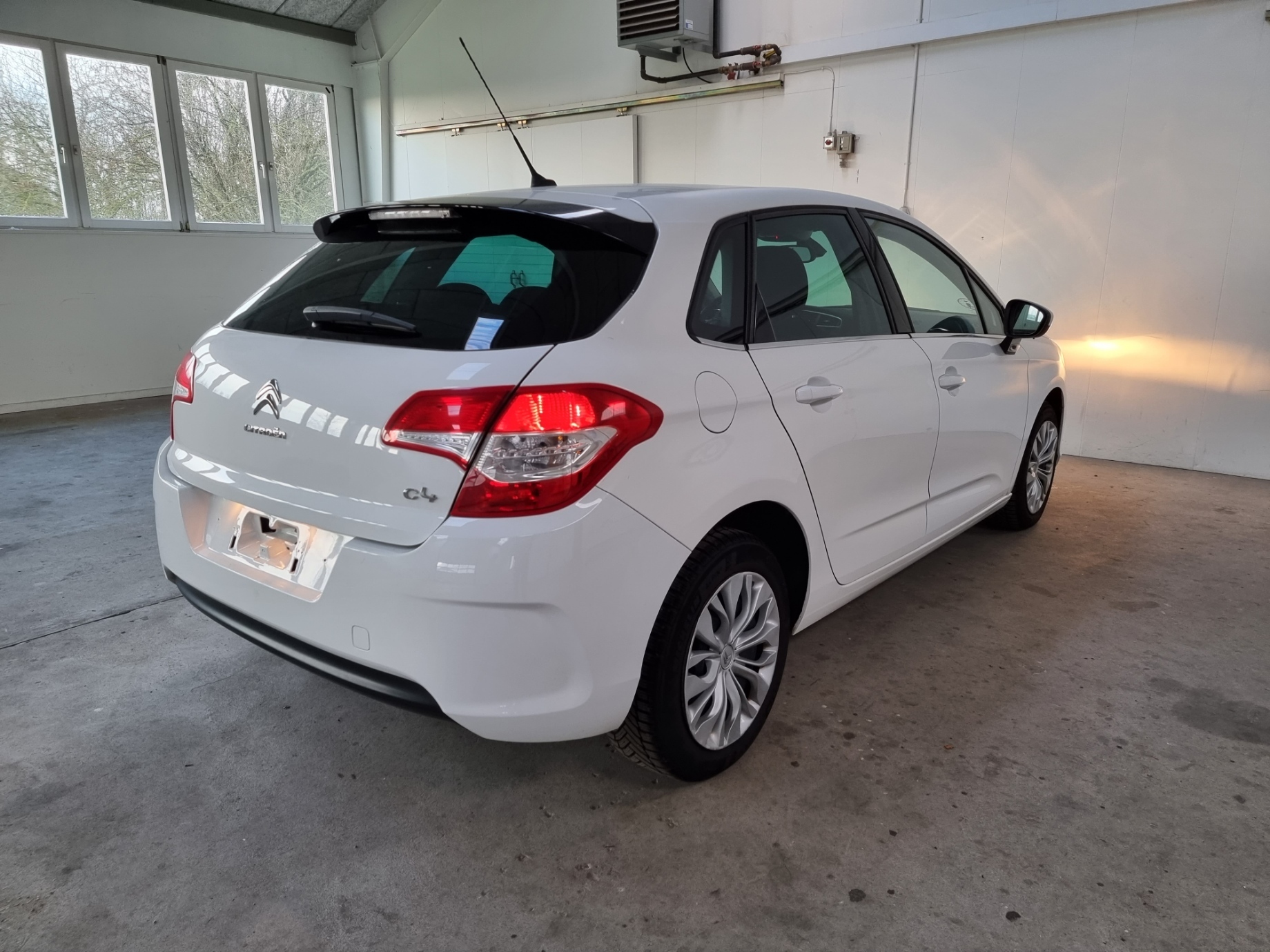 Hvid Citroën C4 fra 2012