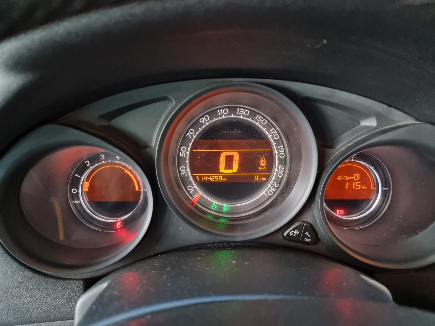Hvid Citroën C4 fra 2012