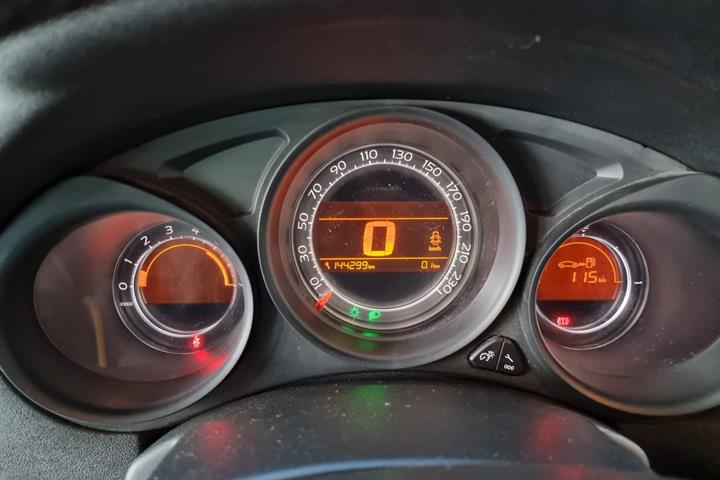 Hvid Citroën C4 fra 2012