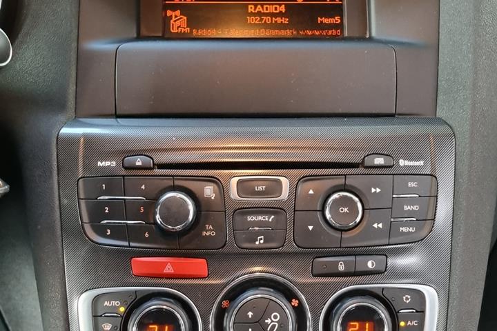 Hvid Citroën C4 fra 2012