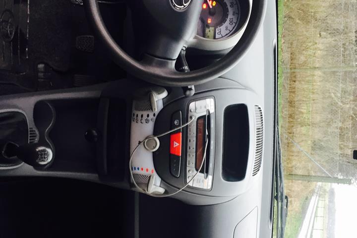 Sort Toyota Aygo fra 2009