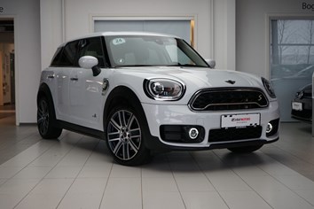 MINI Countryman Cooper SE Mini Yours Trim ALL4 Steptronic (Årgang 03/2021 - 07/2022)