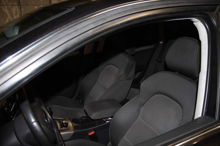 Grå Audi A4 fra 2008