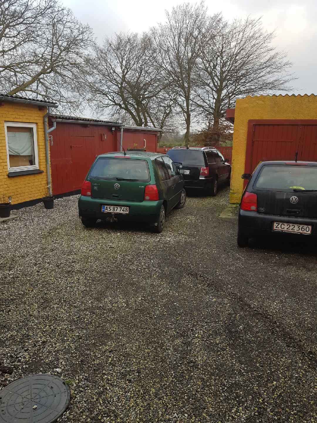 Grøn VW Lupo fra 2001