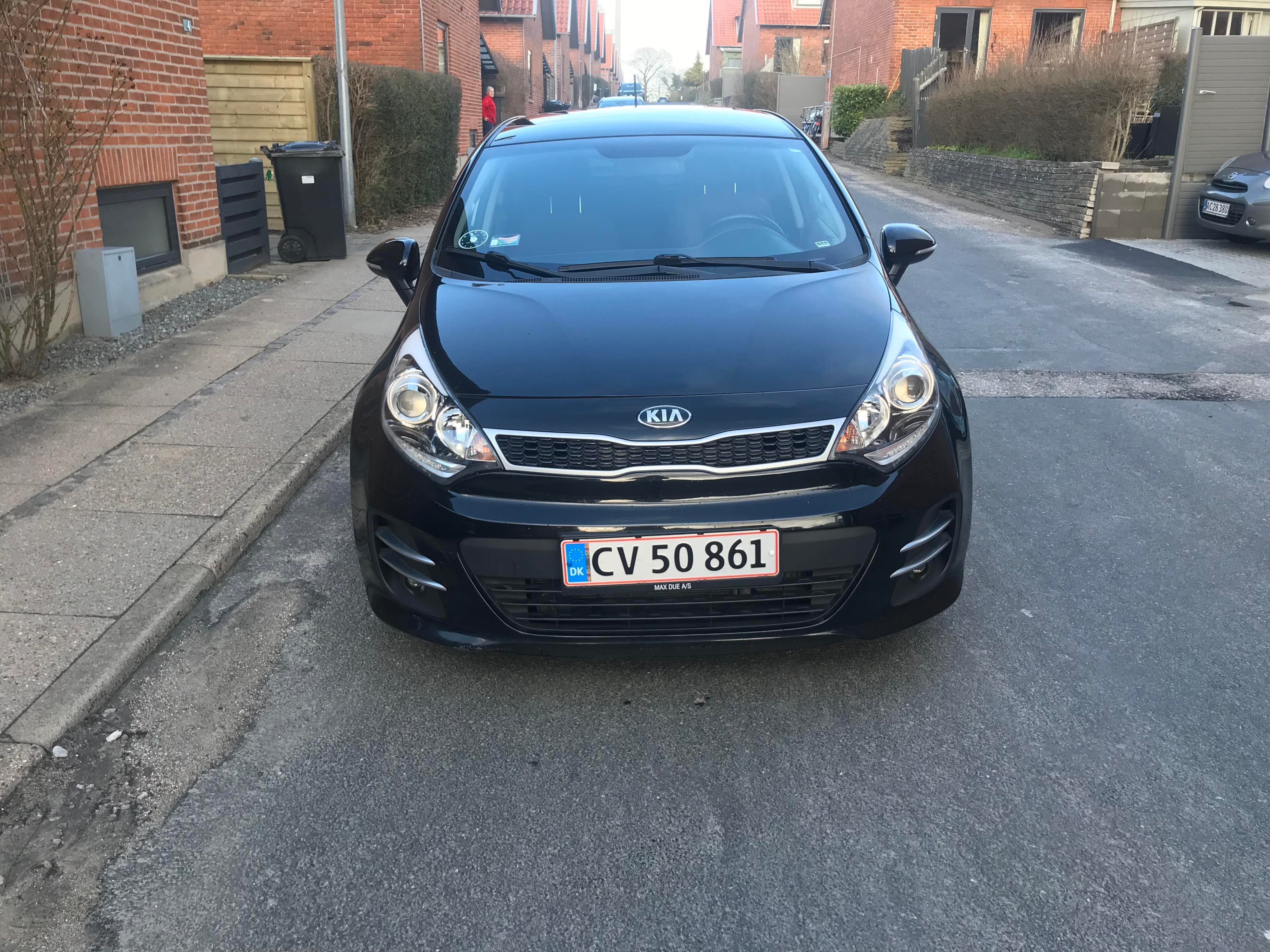 Sort Kia Rio fra 2017