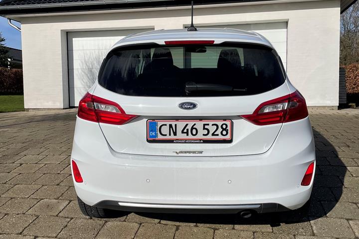 Hvid Ford Fiesta fra 2019