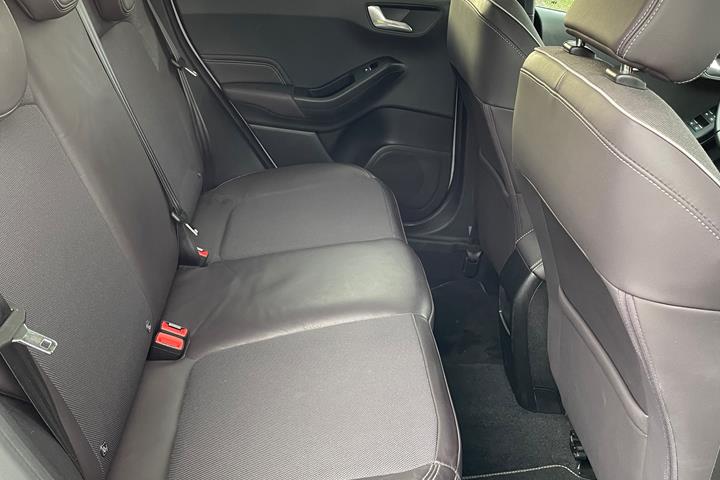 Hvid Ford Fiesta fra 2019