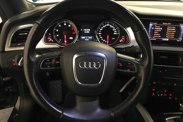 Sort Audi A5 fra 2010