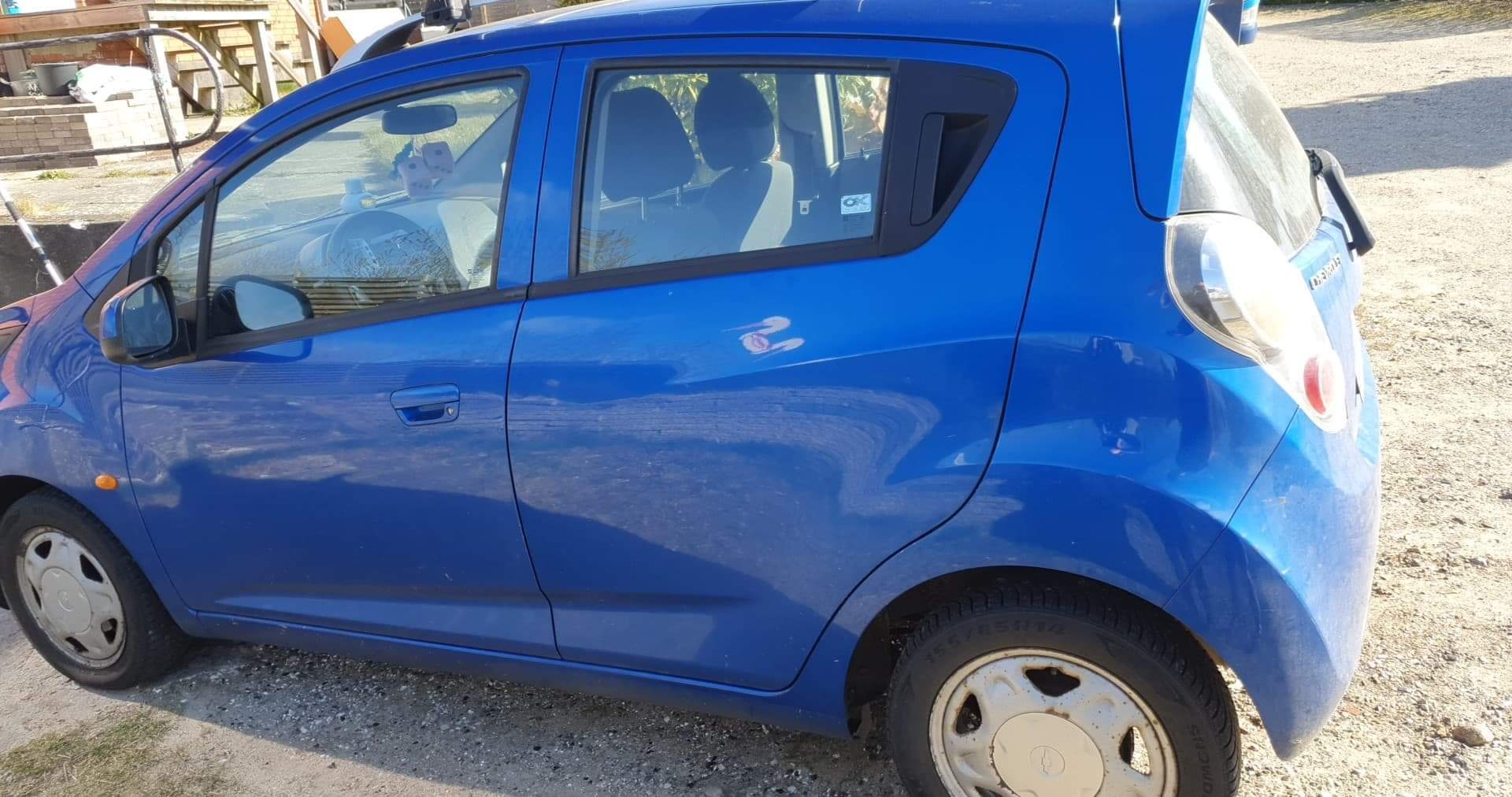 Blå Chevrolet Spark fra 2011