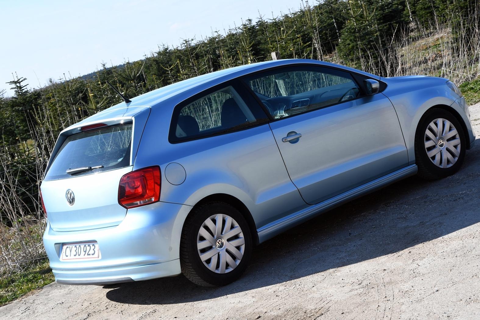 Blå VW Polo fra 2010