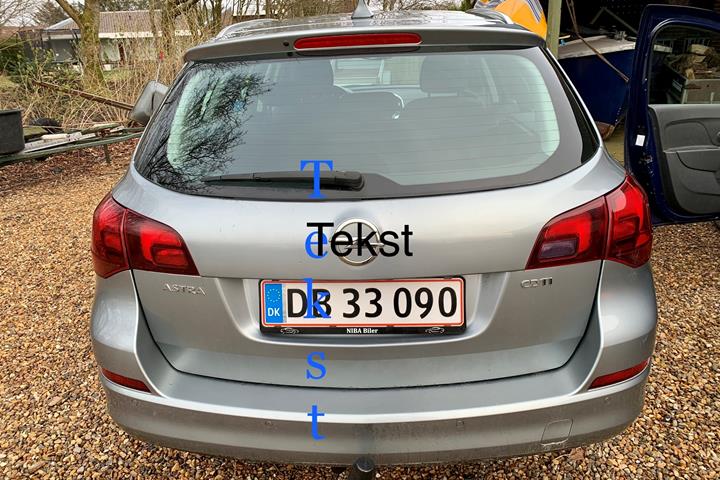 Sølv Opel Astra fra 2012