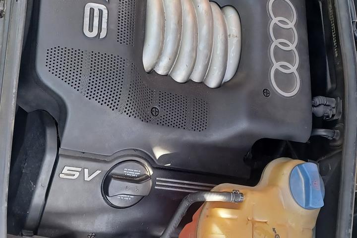 undefined Audi A6 fra 1998