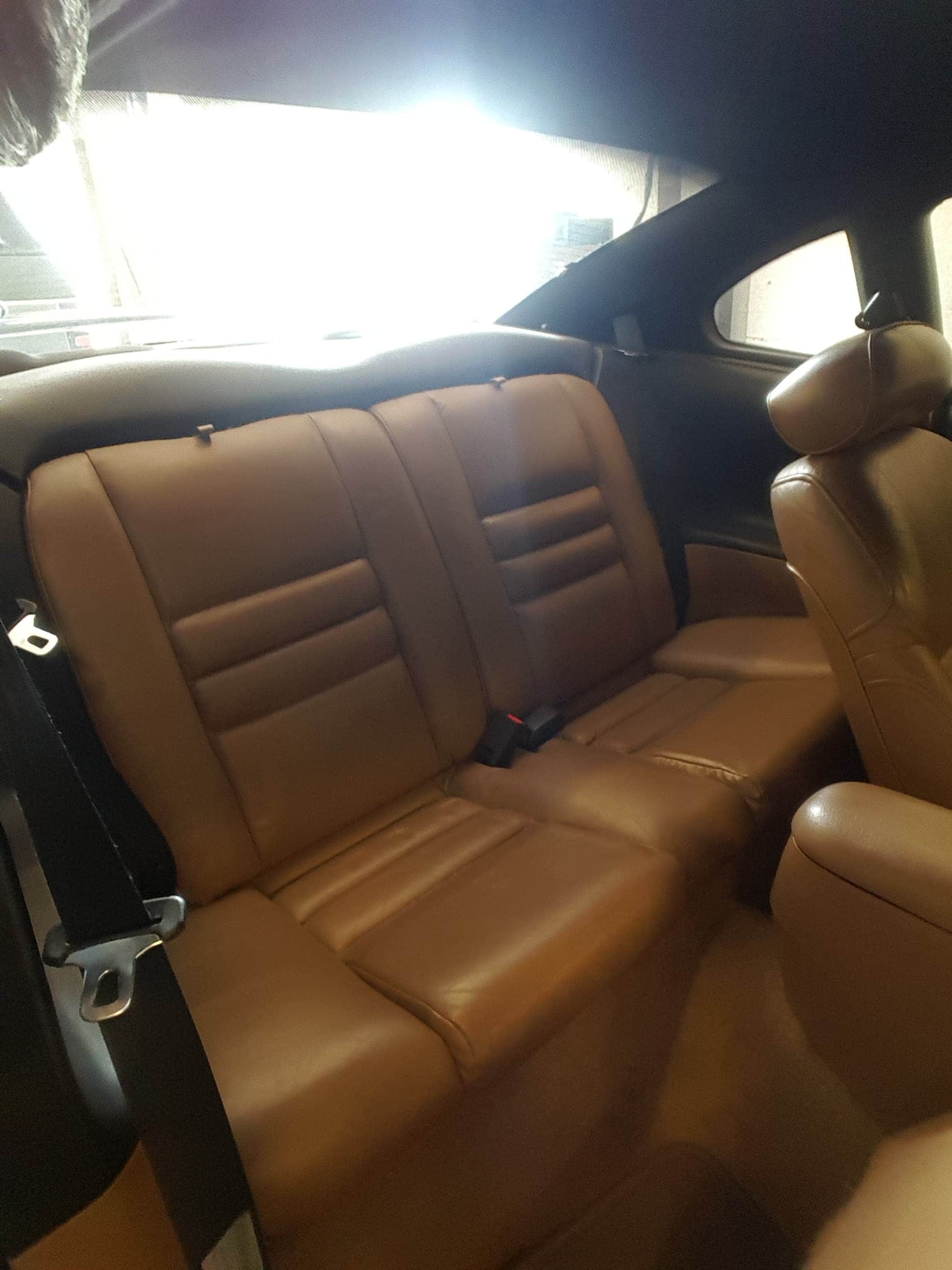 Grøn Ford Mustang fra 1995