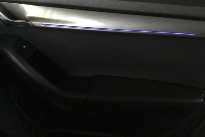 Hvid Skoda Octavia fra 2018