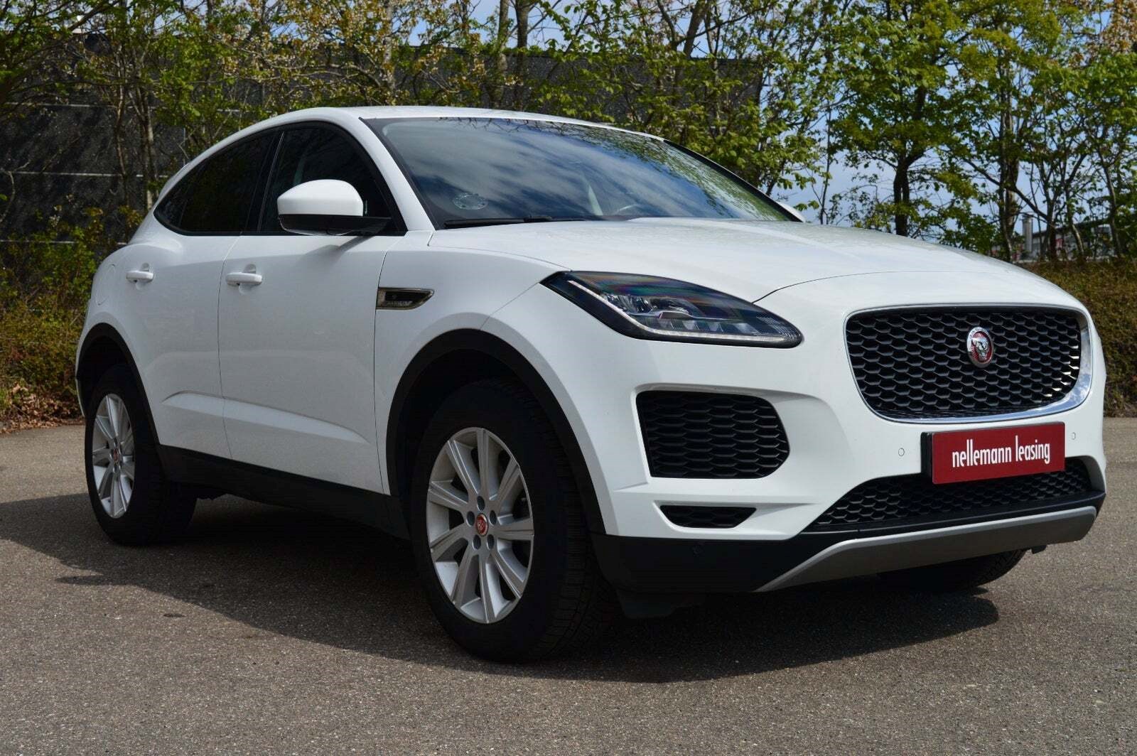 Guide til Jaguar E-Pace D180 S AWD (Årgang 09/2018 - 09/2019)