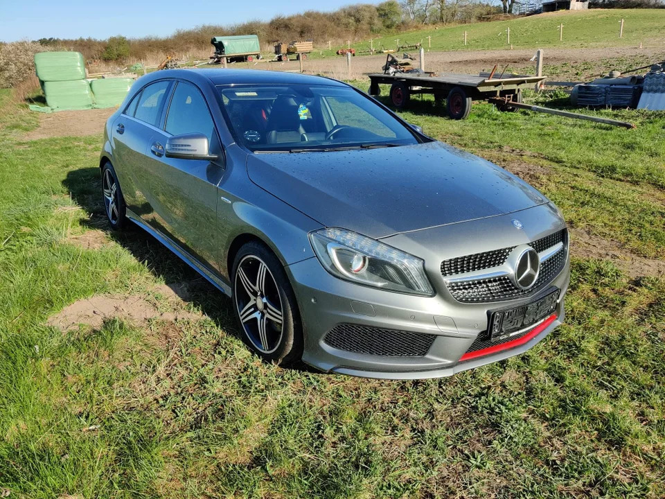 Brun Mercedes A250 fra 2013