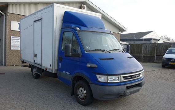 Iveco Daily 3,0 35S17 Alukasse