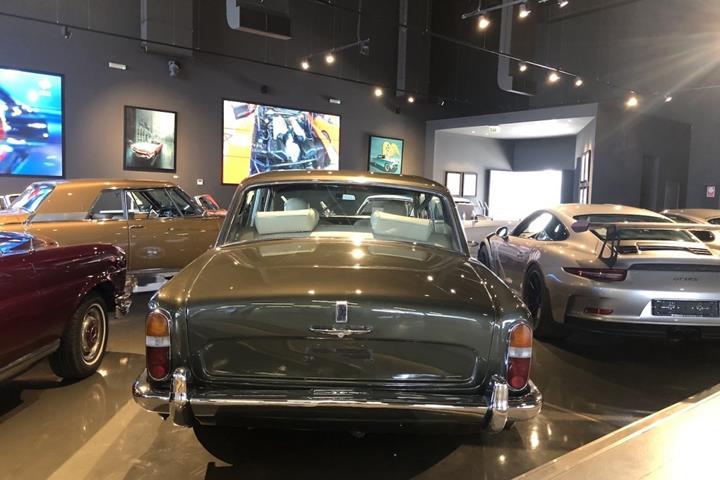 Grøn Rolls Royce Anden fra 1976