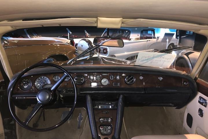 Grøn Rolls Royce Anden fra 1976