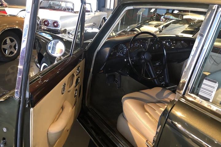 Grøn Rolls Royce Anden fra 1976