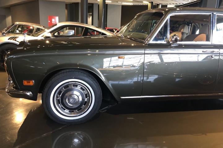 Grøn Rolls Royce Anden fra 1976