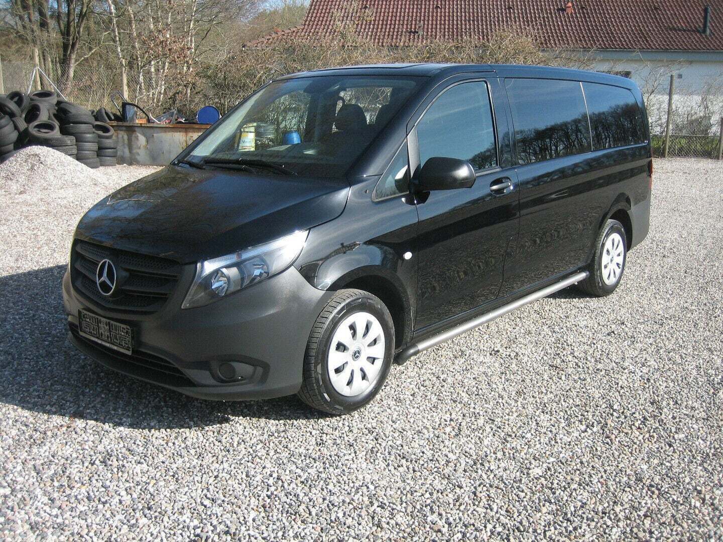 Sort Mercedes Vito 116 fra 2018