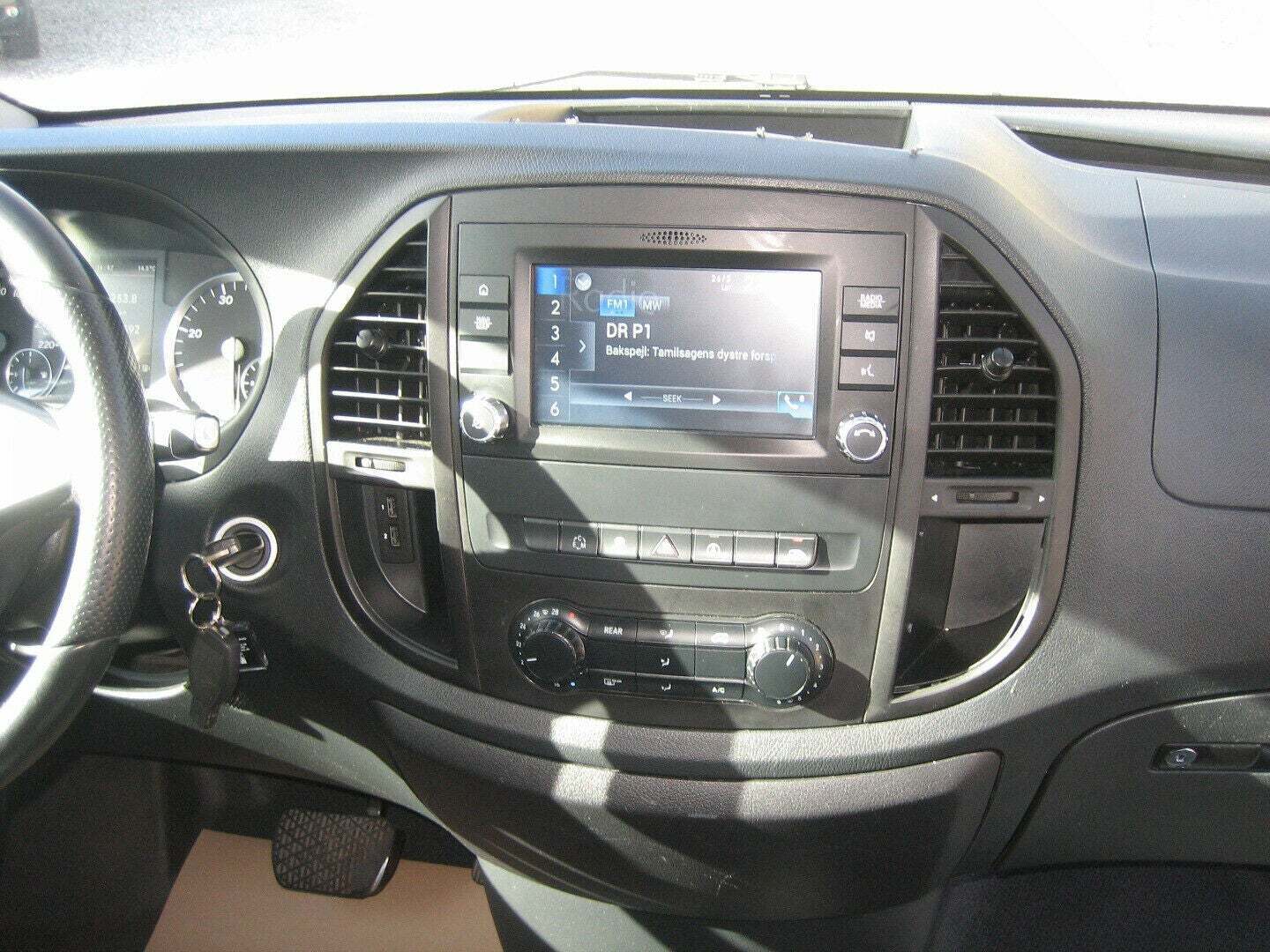 Sort Mercedes Vito 116 fra 2018
