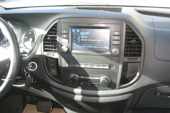 Sort Mercedes Vito 116 fra 2018