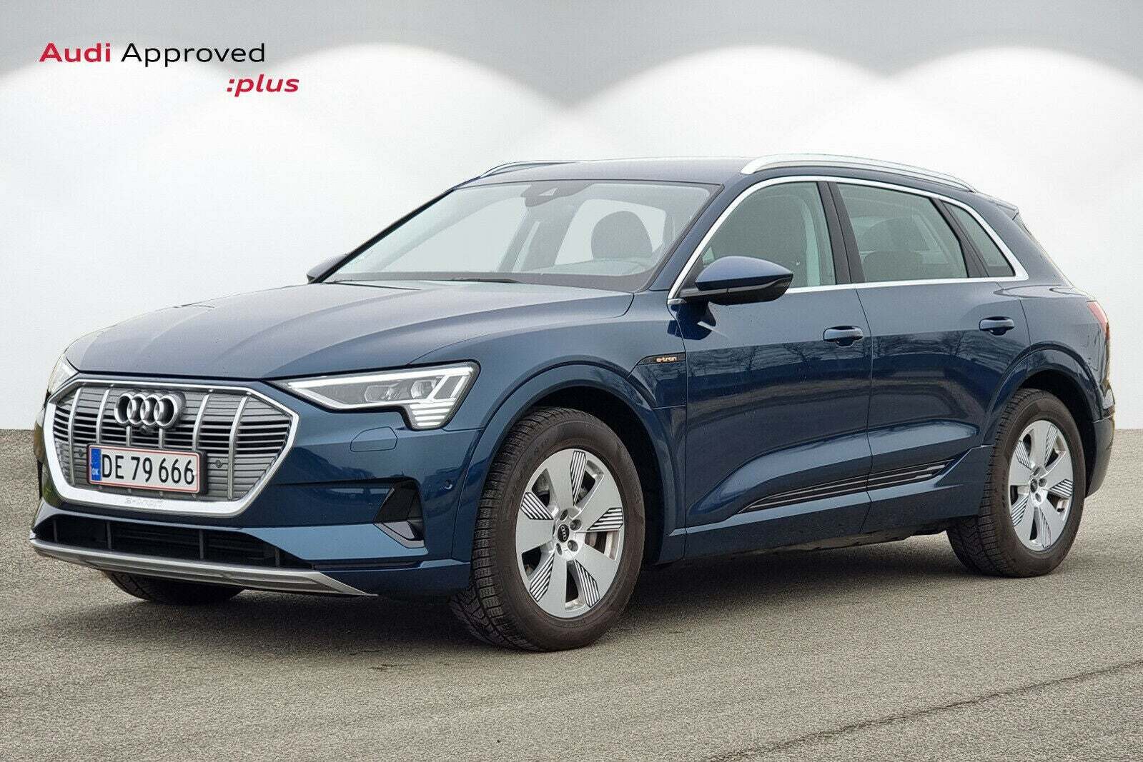 Blå Audi e-tron fra 2021