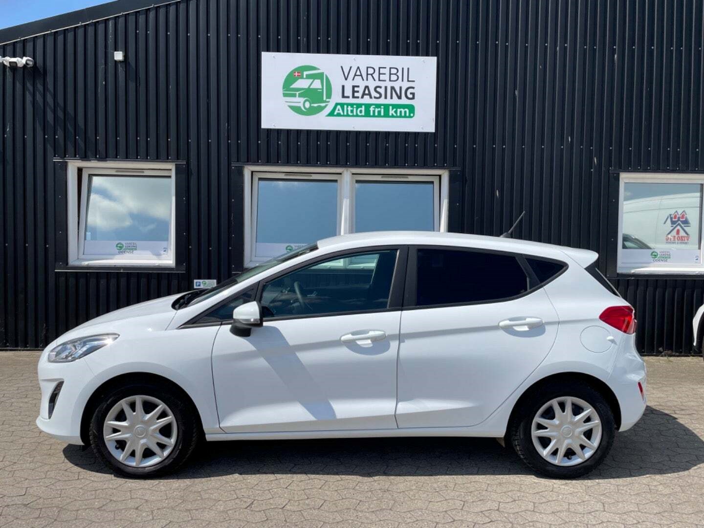 Guide til Ford Fiesta Active 1.0 EcoBoost Start/Stop Plus (Årgang 05/2018 - 07/2019)