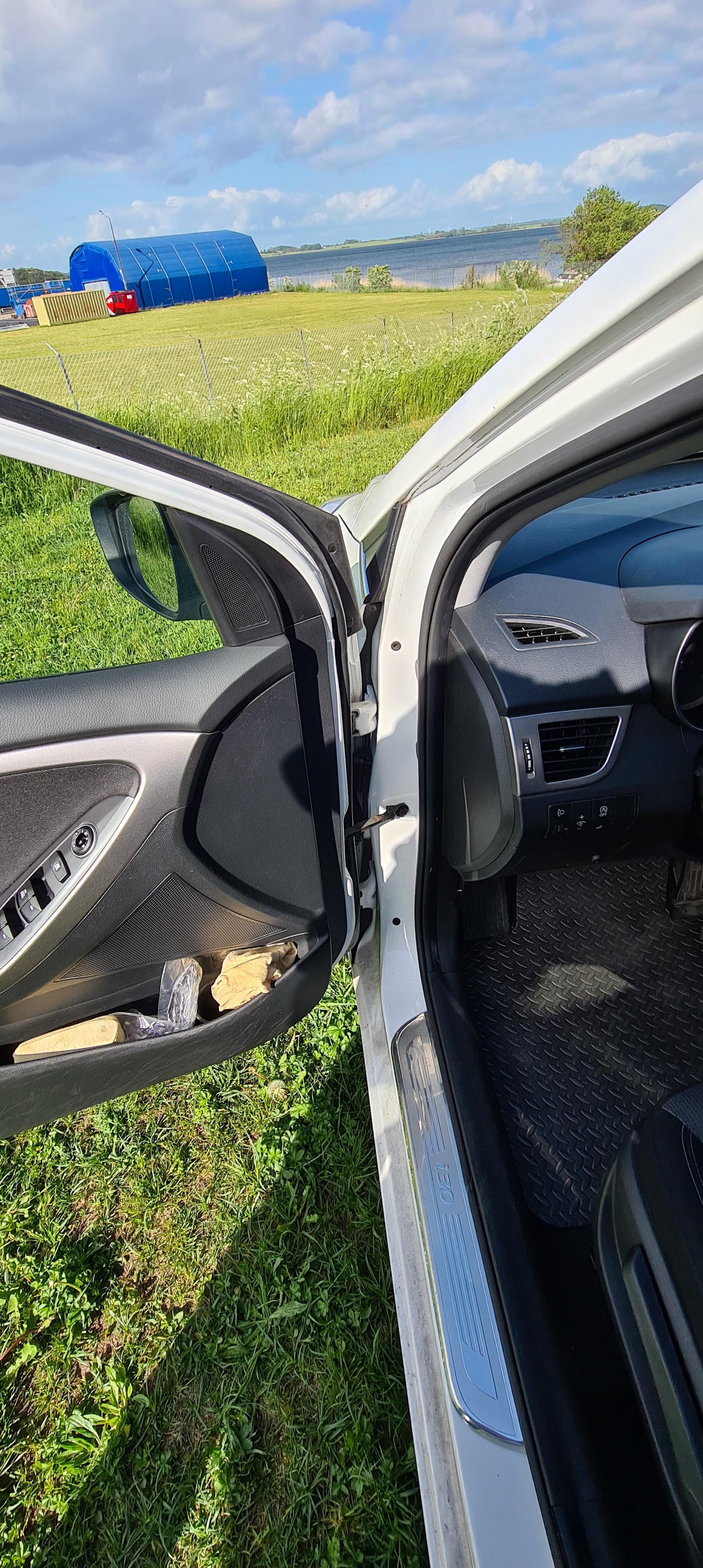 Hvid Hyundai i30 fra 2015