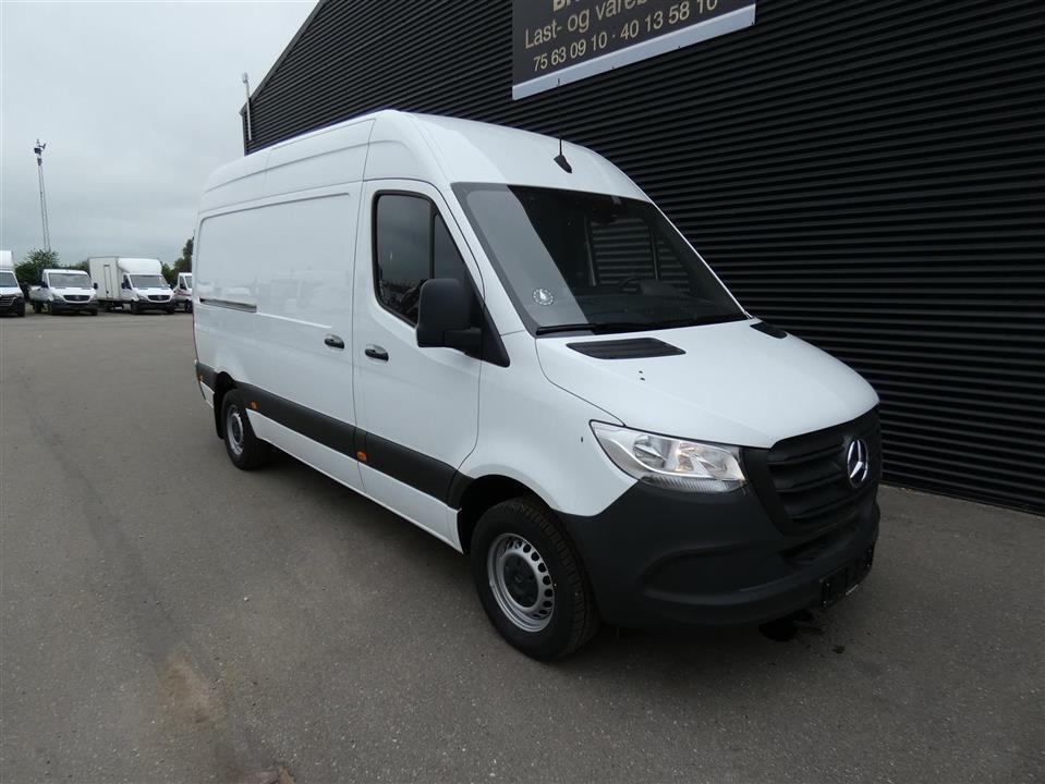 undefined Mercedes Sprinter fra 2021