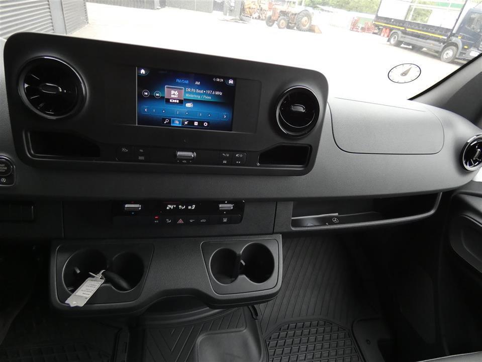undefined Mercedes Sprinter fra 2021