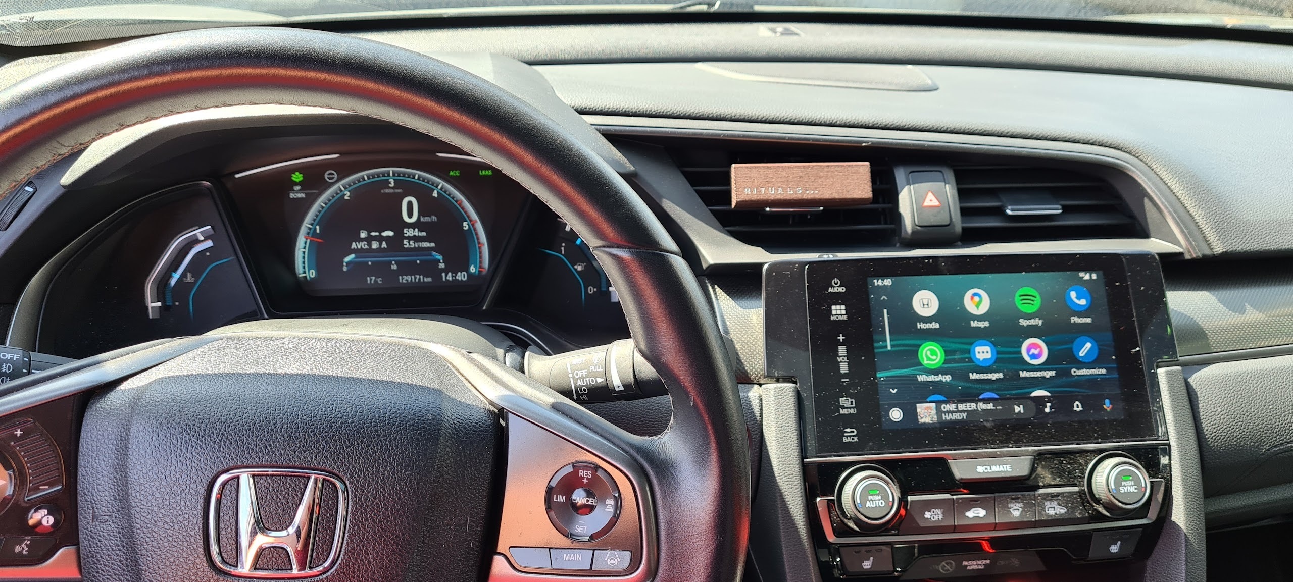 Grå Honda Civic fra 2018