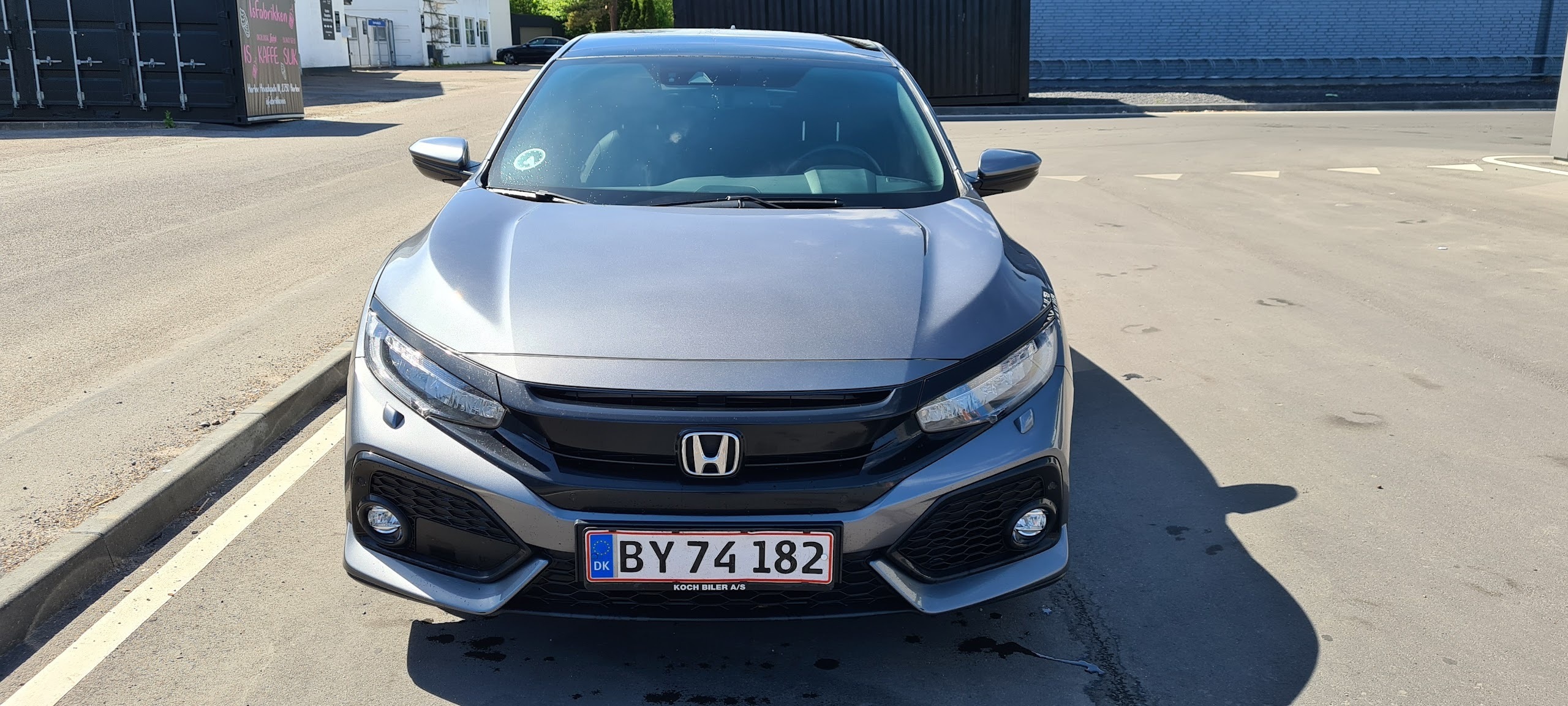 Grå Honda Civic fra 2018